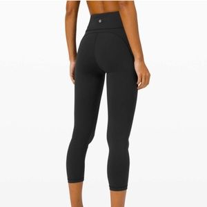 Lululemon Invigorate Crop Legging 23"